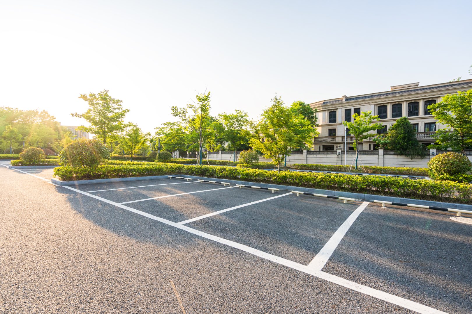 parking lot in city park